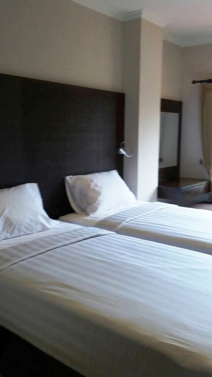 Nuriani Wisma tamu 3*