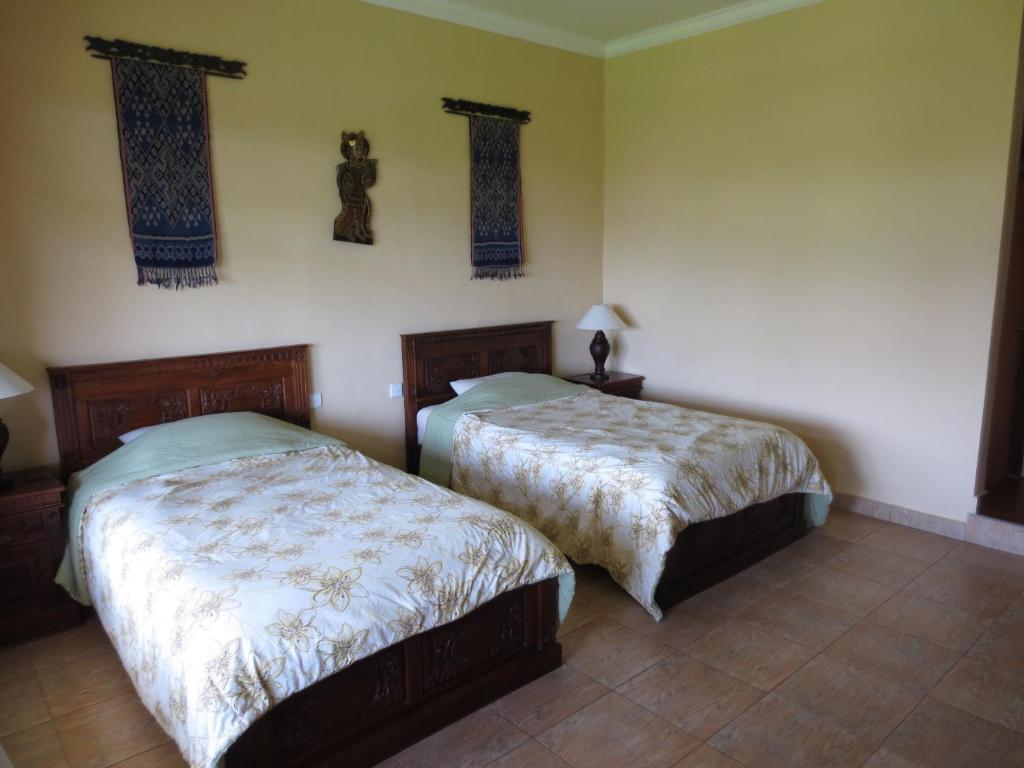 Nuriani Wisma tamu 3*